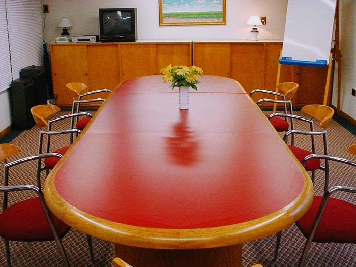 Salón Roble