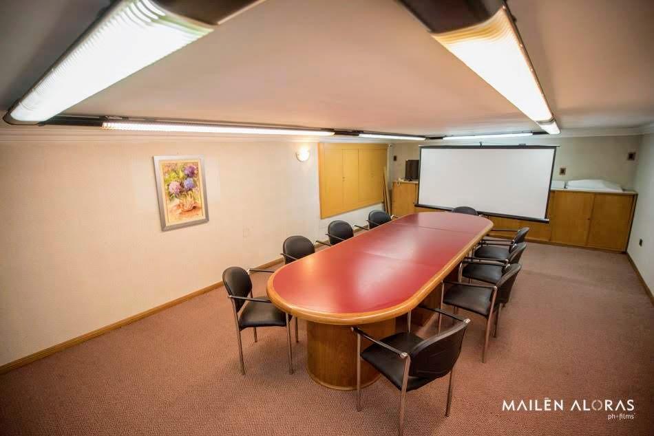 Salón Roble